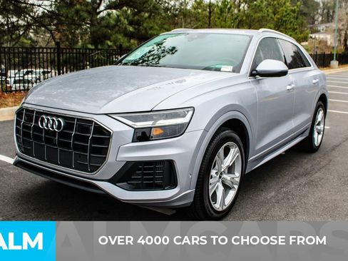 Used 2022 Audi Q8 Premium Plus image 3
