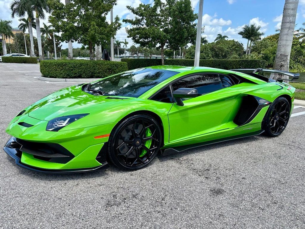 Used 2019 Lamborghini Aventador SVJ AWD/4WD image 14