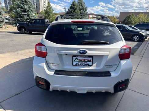 Used 2017 Subaru Crosstrek 2.0i Premium AWD/4WD image 7
