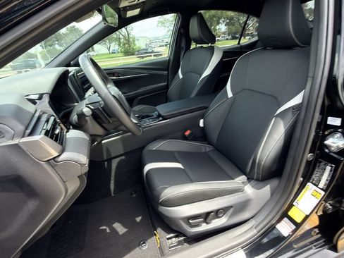 Used 2026 Toyota Camry SE FWD image 26