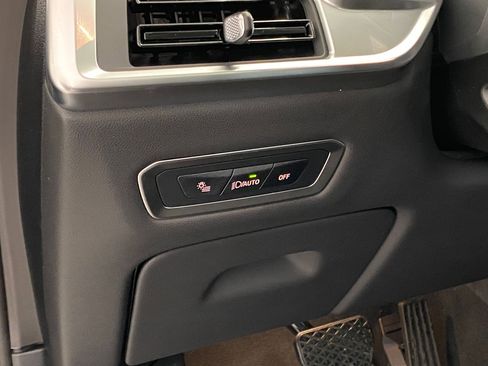 New 2026 BMW X7 xDrive40i w/ Executive Package image 19