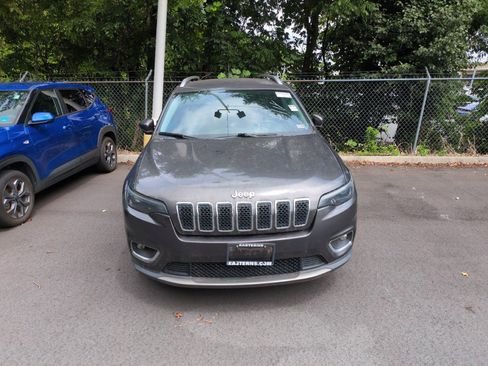Used 2020 Jeep Cherokee Limited FWD image 2