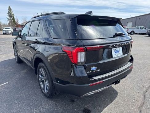 New 2026 Ford Explorer Active AWD/4WD image 12