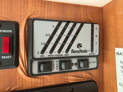 Used 2012 Chevrolet Express 2500 w/ Power Package image 41