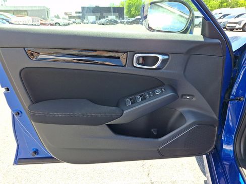 Used 2022 Honda Civic EX image 13