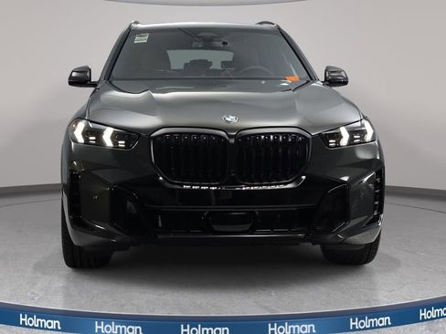 New 2026 BMW X5 xDrive40i w/ M Sport Package AWD/4WD image 2