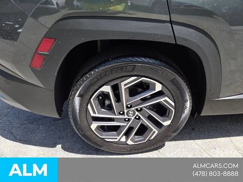 Used 2025 Hyundai Tucson Limited AWD/4WD image 15