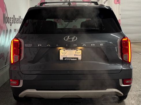 Used 2021 Hyundai Palisade SEL w/ Convenience Package image 12