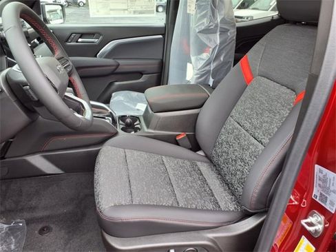 New 2026 Chevrolet Colorado Z71 w/ Technology Package image 7