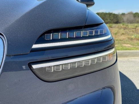 New 2026 Genesis GV70 2.5T Select AWD/4WD image 10