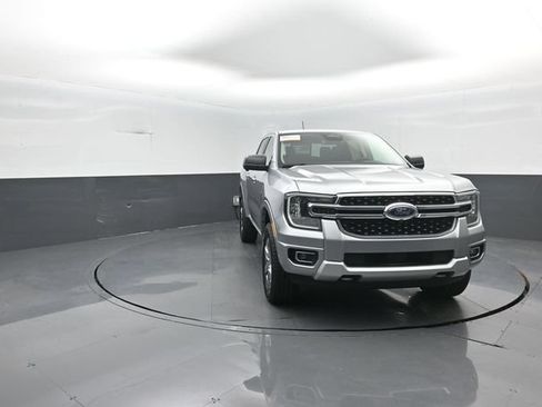 Certified 2024 Ford Ranger XLT w/ Technology Package AWD/4WD image 3