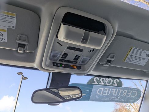 Used 2022 GMC Terrain Denali w/ Denali Premium Package image 25