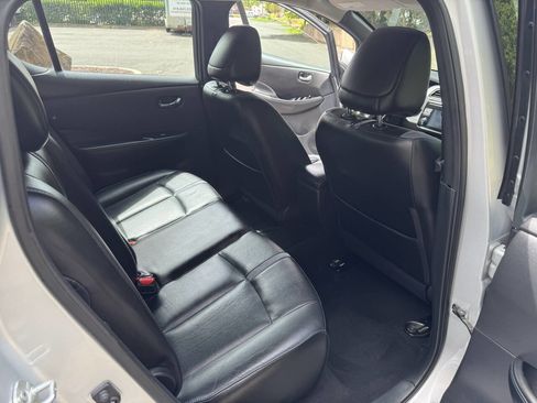 Used 2018 Nissan Leaf SL w/ SL Technology Package image 18