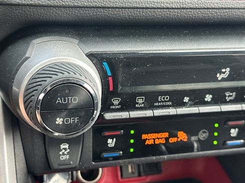 Used 2020 Toyota RAV4 TRD Off-Road w/ TRD Off-Road Weather Package AWD/4WD image 26