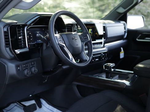 New 2026 Chevrolet Silverado 1500 RST AWD/4WD image 9
