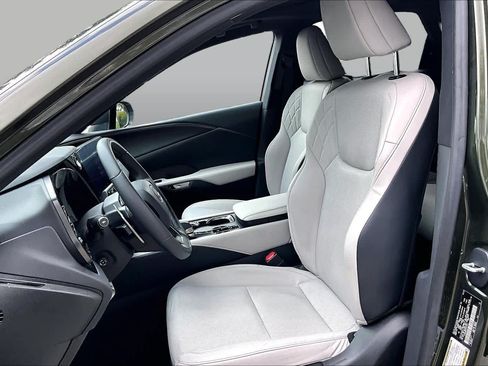 Used 2023 Lexus RX 350 Premium w/ Cold Area Package FWD image 8