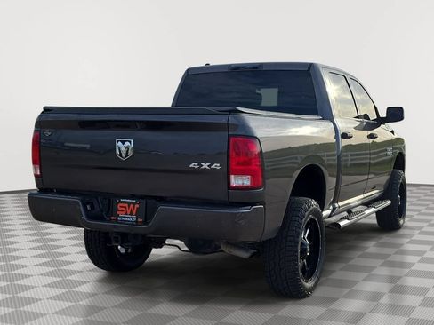 Used 2019 RAM 1500 Express w/ Express Value Package AWD/4WD image 7