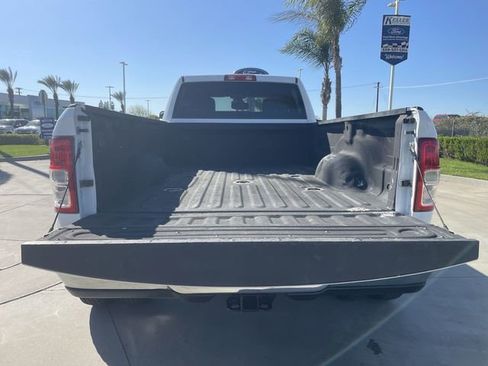 Used 2022 RAM 3500 Big Horn image 25