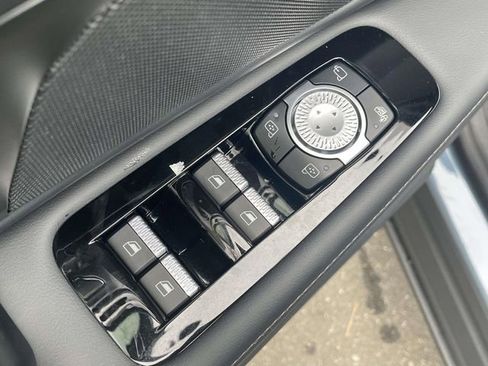 New 2026 Lincoln Nautilus Premier image 13