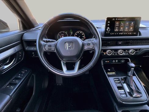 Used 2024 Honda CR-V Sport-L image 6
