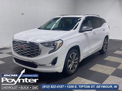 Used 2018 GMC Terrain Denali w/ Comfort Package FWD image 1