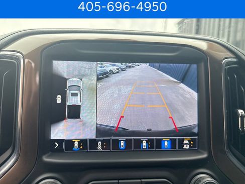 Used 2021 Chevrolet Silverado 1500 High Country w/ Technology Package AWD/4WD image 23