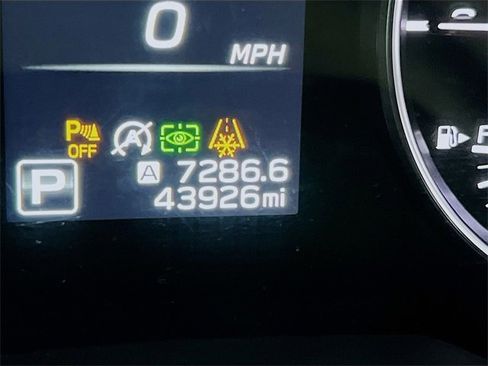 Certified 2023 Subaru Outback Limited image 5