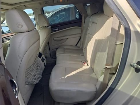 Used 2010 Cadillac SRX Luxury image 9