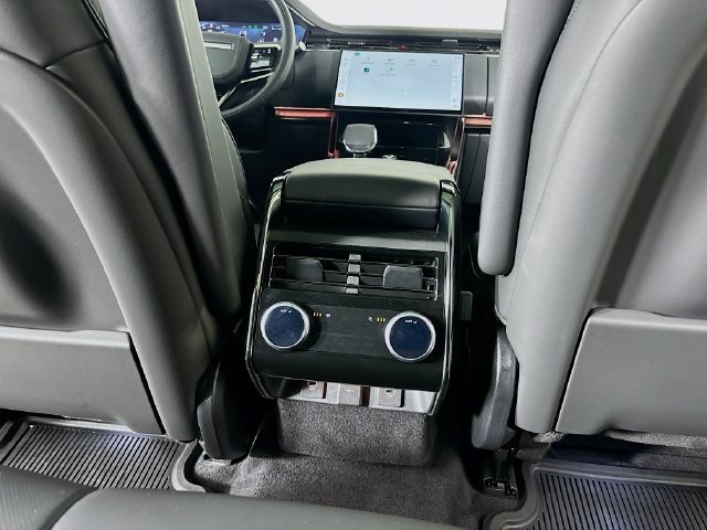 Used 2025 Land Rover Range Rover Sport Dynamic SE AWD/4WD image 24
