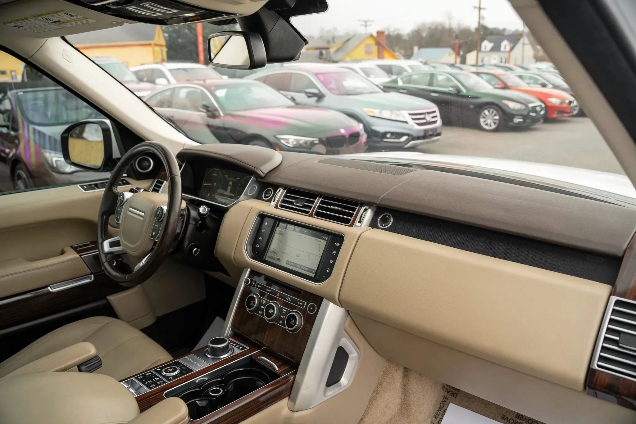 Used 2016 Land Rover Range Rover AWD/4WD image 13