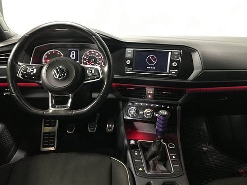 Used 2019 Volkswagen Jetta GLI FWD image 21