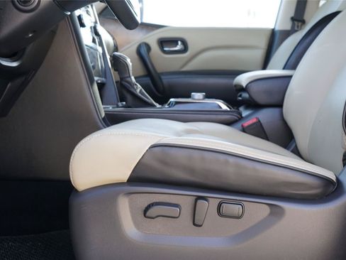 Used 2023 INFINITI QX80 Premium Select w/ Cargo Package AWD/4WD image 21
