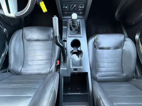 Used 2005 Ford Mustang GT Premium RWD image 39