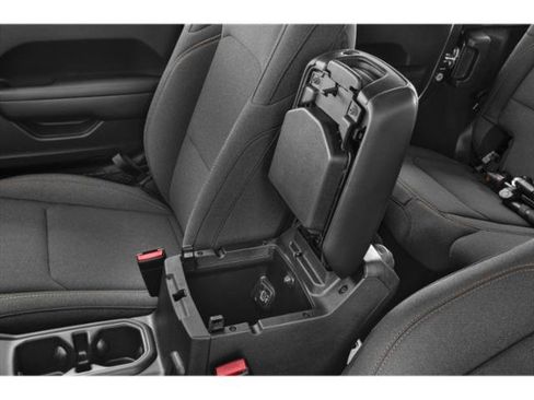 Certified 2025 Jeep Wrangler Willys image 14