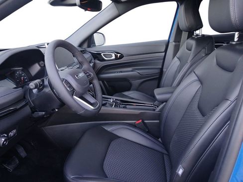 New 2026 Jeep Compass Latitude AWD/4WD image 19