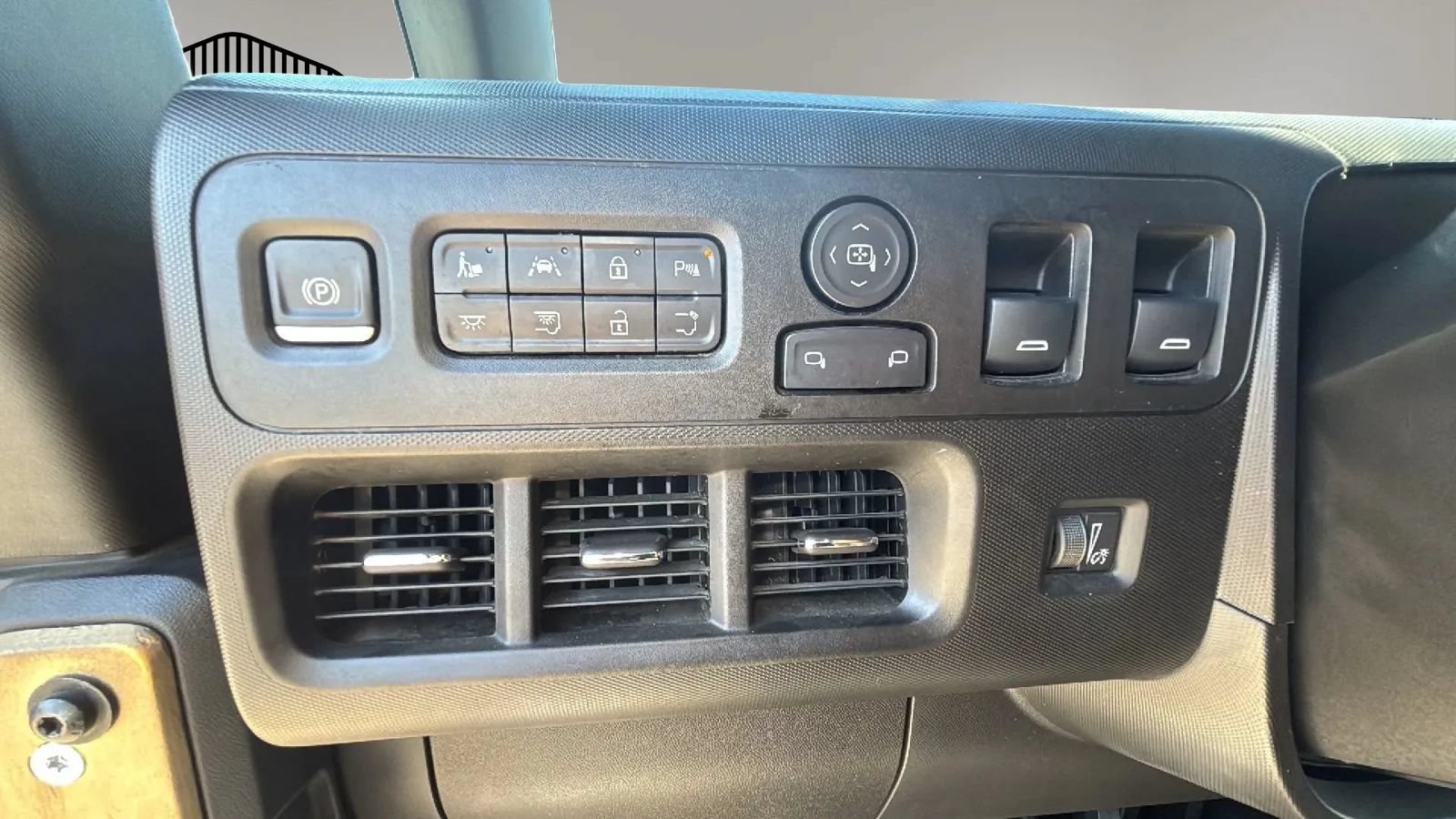 Used 2024 Chevrolet Brightdrop 600 w/ Battery Pack, Max Range AWD/4WD image 29