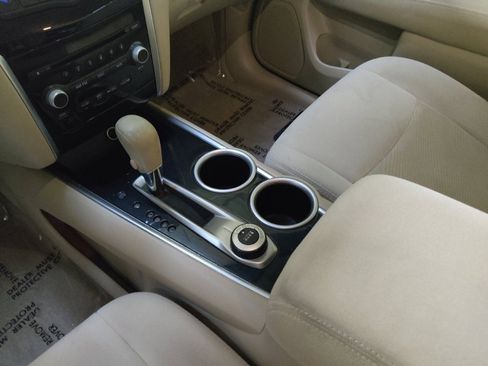 Used 2014 Nissan Pathfinder S image 26