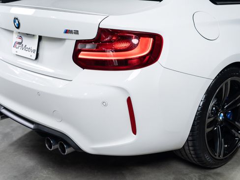 Used 2016 BMW M2 image 24