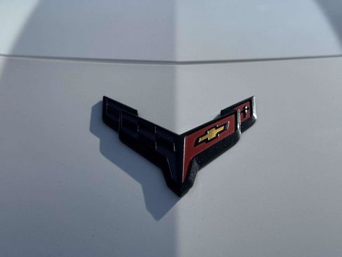 Used 2023 Chevrolet Corvette Stingray Coupe w/ 1LT RWD image 20