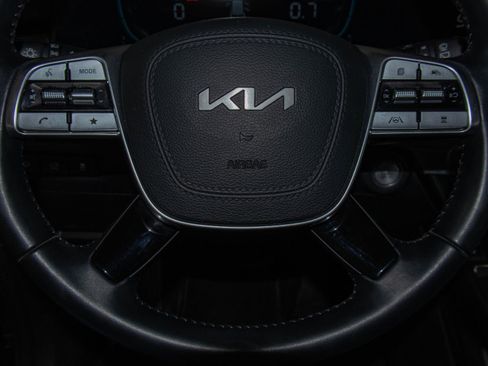 Used 2025 Kia Telluride S AWD/4WD image 12