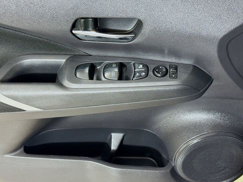 Used 2024 Nissan Kicks SV w/ Interior Electronics Package FWD image 15