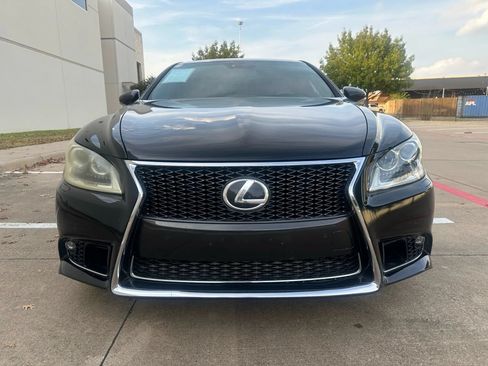 Used 2016 Lexus LS 460 RWD image 4