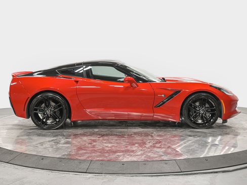 Used 2015 Chevrolet Corvette Stingray Coupe w/ 3LT Preferred Equipment Group image 8