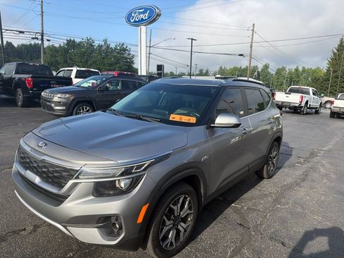 Used 2021 Kia Seltos EX AWD/4WD image 4