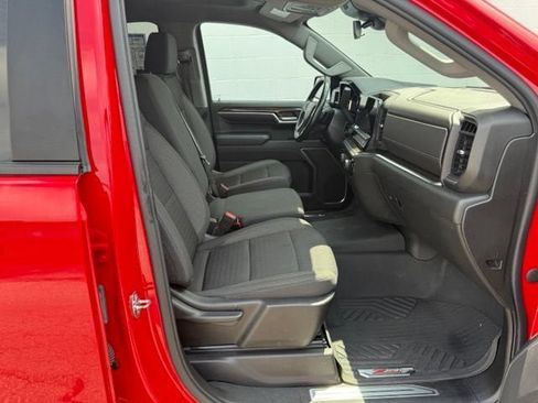 Certified 2022 Chevrolet Silverado 1500 LT AWD/4WD image 22