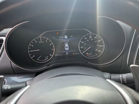 Certified 2022 Nissan Maxima SR w/ Sport Mat Group image 19