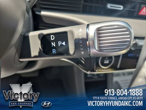 Used 2025 Hyundai Ioniq 5 SE RWD image 23