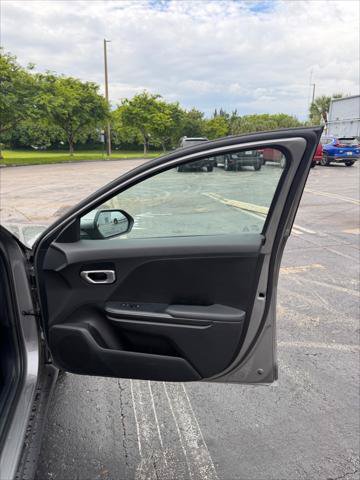 Used 2026 Kia K4 FWD image 22