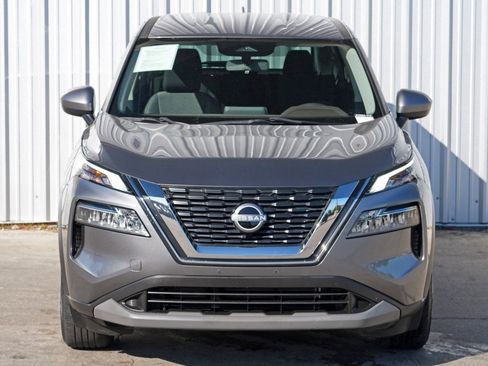 Used 2023 Nissan Rogue SV image 39