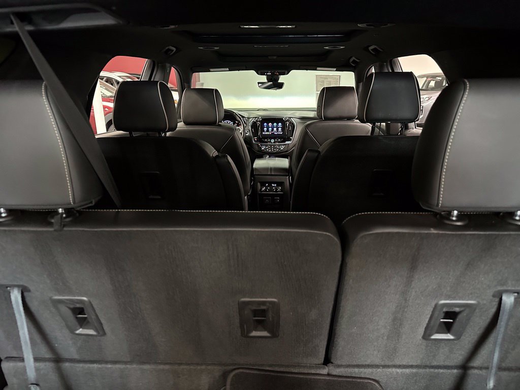 Used 2022 Chevrolet Traverse Premier w/ Redline Edition AWD/4WD image 30
